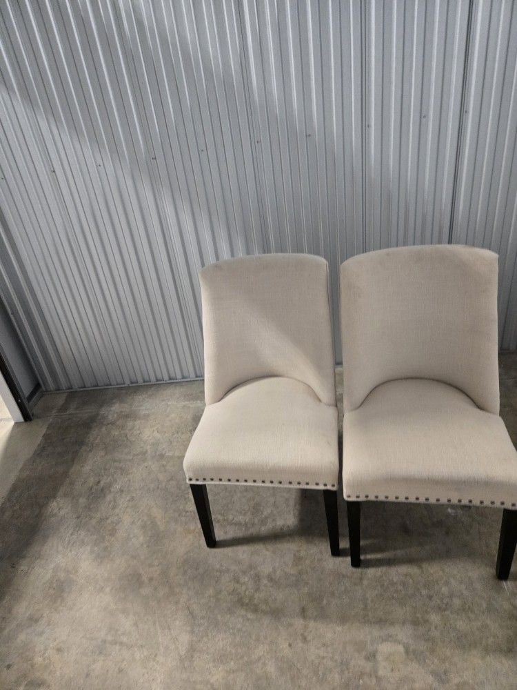 2 Chairs