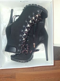 New! Steve Madden - womens heels