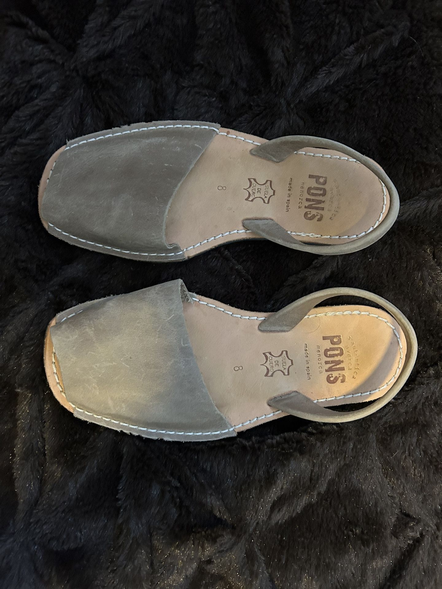 Pons Women’s Sandals Size 8