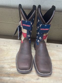 Botas Durango Sz 10.5 D No steel toe