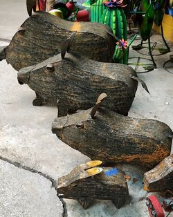 New 
Metal  "Javelina"  Statue 

Approx.
Extra Large  
2ft. X 2ft. 4"           $79.95
Large
1ft. 8" x 2ft. 1"       $59.95 
Medium 
1ft. 3" x 1ft.10"