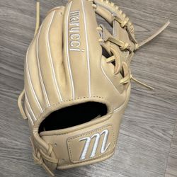 Marucci Adults' Baseball Gloves.  Size 11.50