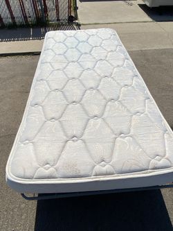 FREE DELIVERY: Twin XL Bed