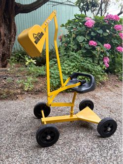 Big Dig Toy Sand Digger Excavator