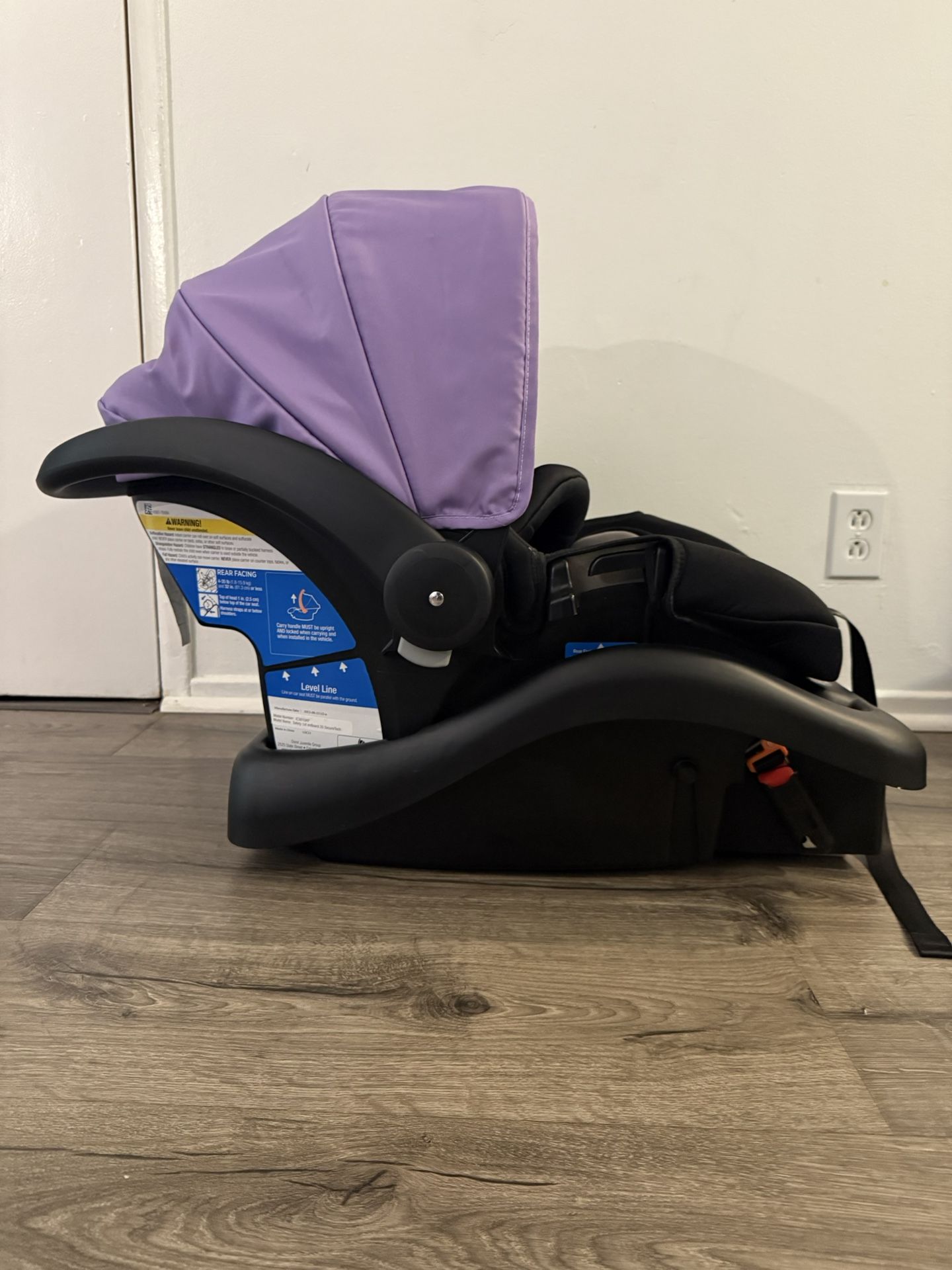 Infant Car seat 