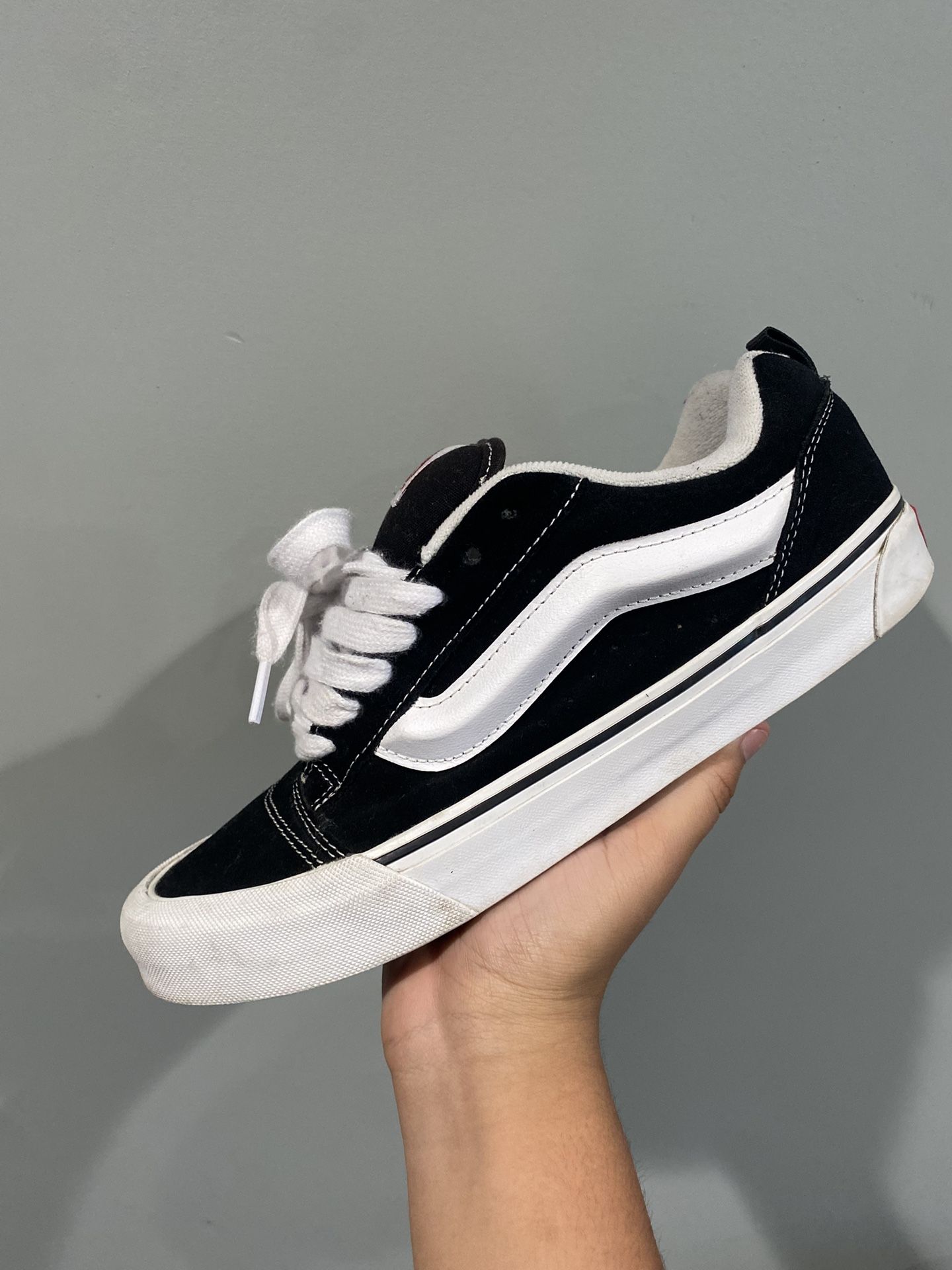 Vans Knu Skool