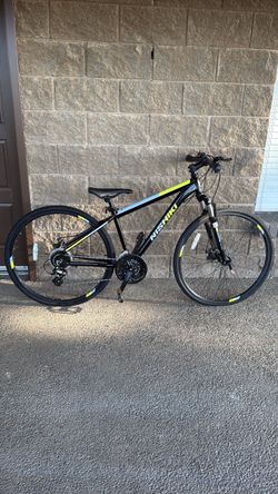 Nishiki Hybrid Bike Black and Yellow