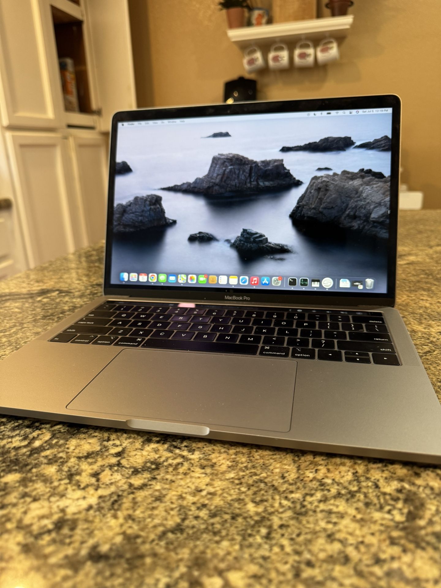 MacBook Pro 13 Inch w/ Touch Bar