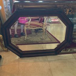 VINTAGE MIRROR  BROWN FRAME SIZE 41\ 29 