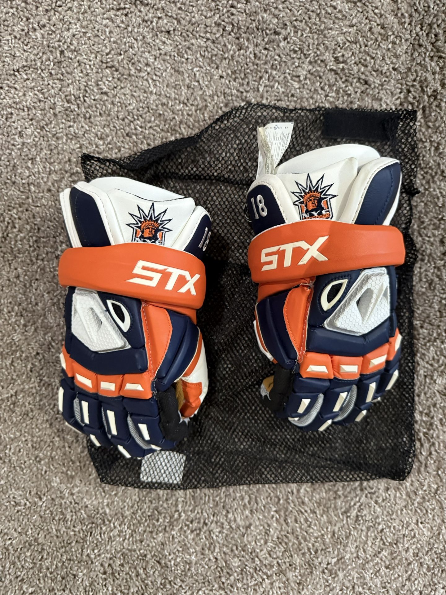 New STX Assault Lacrosse Gloves