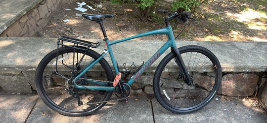 Specialized Sirrus X hybrid bike 4.0