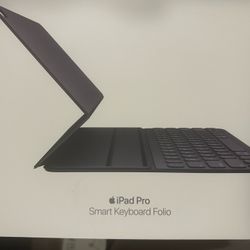 iPad Pro Smart Keyboard Folio