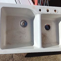 Cast Iron Kitchen Sink 34 1/4 X 22 Inches