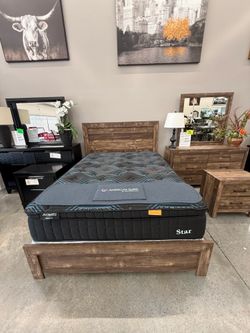 4 PC QUEEN BEDROOM SET