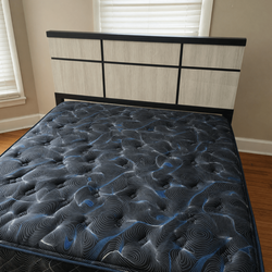 Crown Mark King Bedroom Set – Like New, 7 Pieces with Mattress - Chattanooga, TN