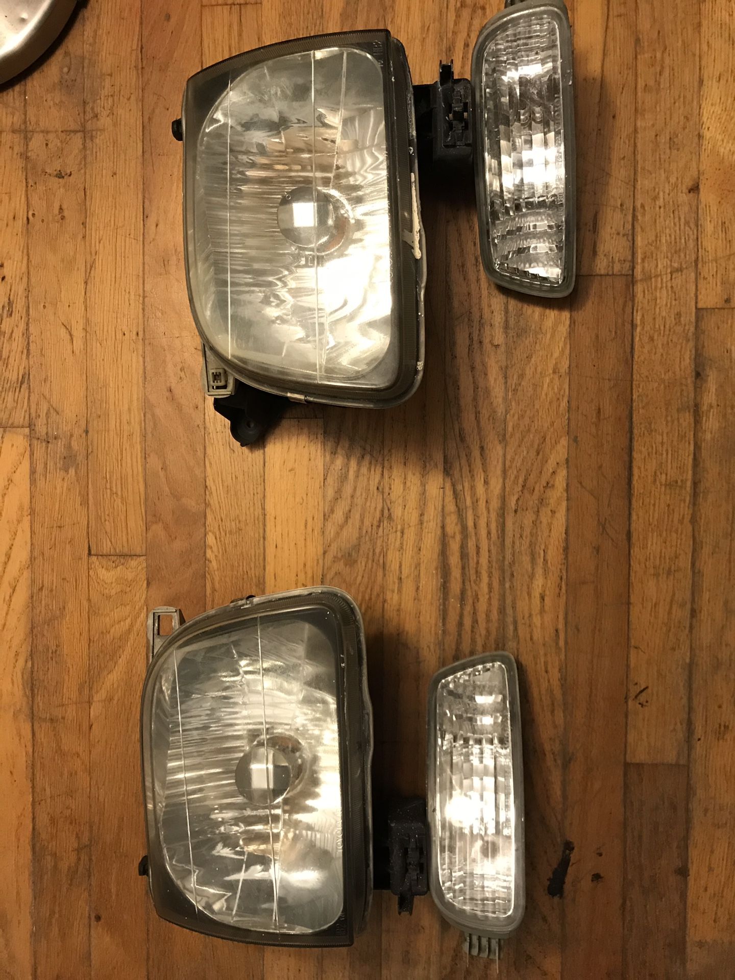 2001-2004 original Tacoma headlights and lower lights