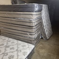 Mattresses King Queen Full Twin 
