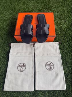 Hermes Oran sandal black