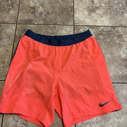 Men’s medium Nike shorts