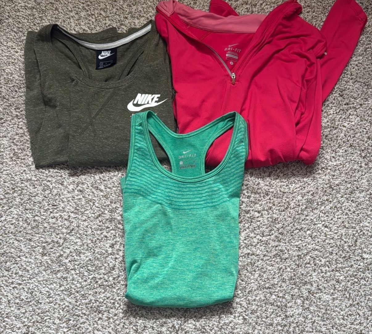 Women’s Nike Bundle 