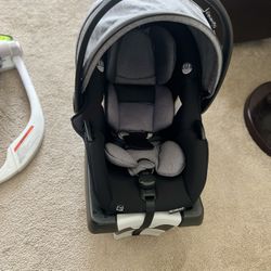 Evenflo Infant Car Seat 