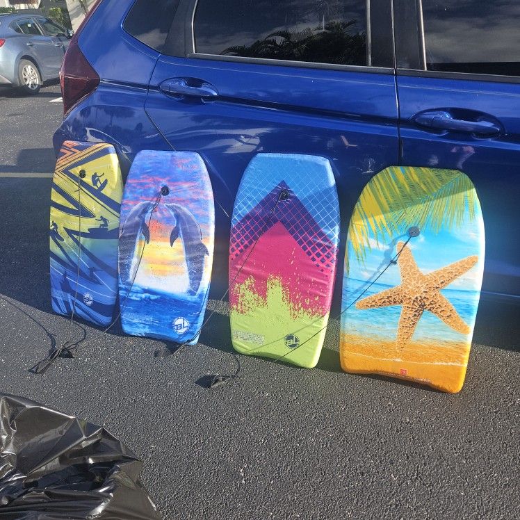 4 BOOGIE BOARDS ALL FOR ONLY $20 firm