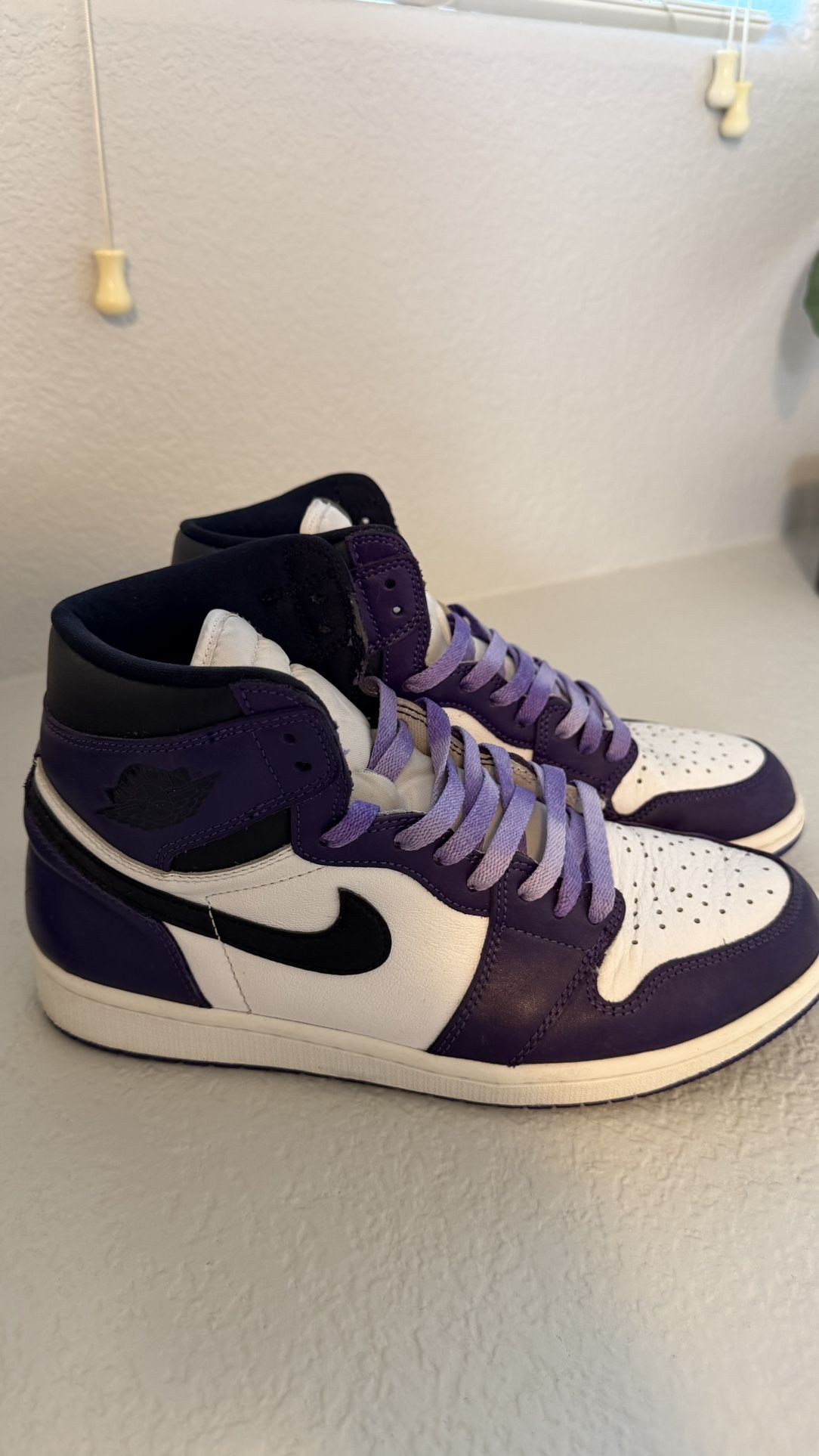 Jordan 1 Retro High Court Purple- Sz 10.5