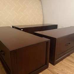 Queen Bed frame (Pottery barn) 