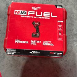 Milwaukee M18 Fuel 