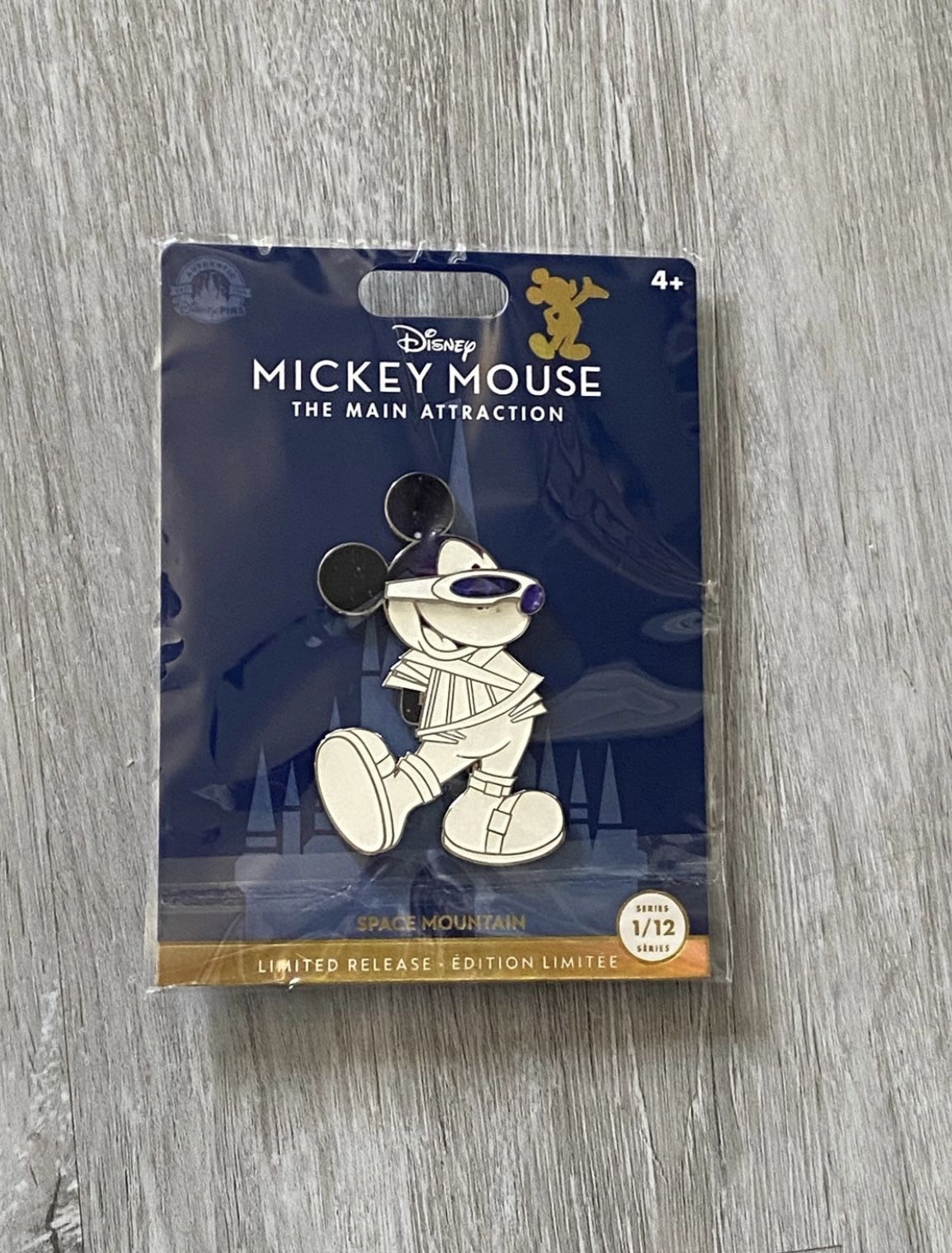 2022 Disney Mickey Mouse the Main Attraction Space Mountain Pin 1/12 LR