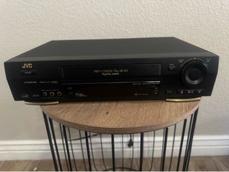 JVC VHS player model HR-VP783U (No remote)
