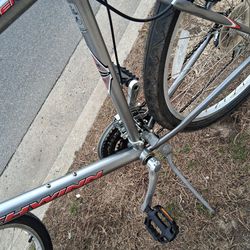 Men's mountain bike like new