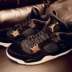 Air Jordan 4 Retro Royalty 