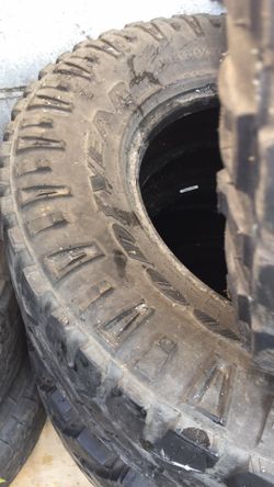 2 pairs 275/70/18