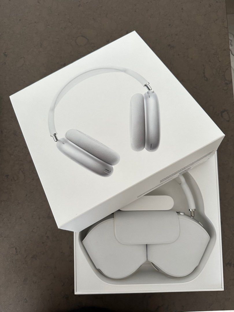 Apple AirPods Pro Max Wireless Over-Ear Headset - Silver