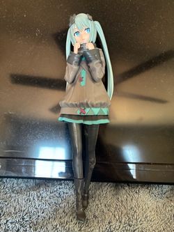 Anime statue