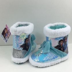 DISNEY FROZEN KIDS SHOE SIZE 11-12 GIRLS BOOTS   VERY PRETTY SOFT AND COMFORTABLE. NEW CONDITION  