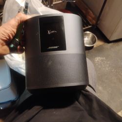 Bose 500 Blue Tooth Speaker 