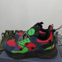Mazino Men Size 9 NEW W/box AUTHENTIC 