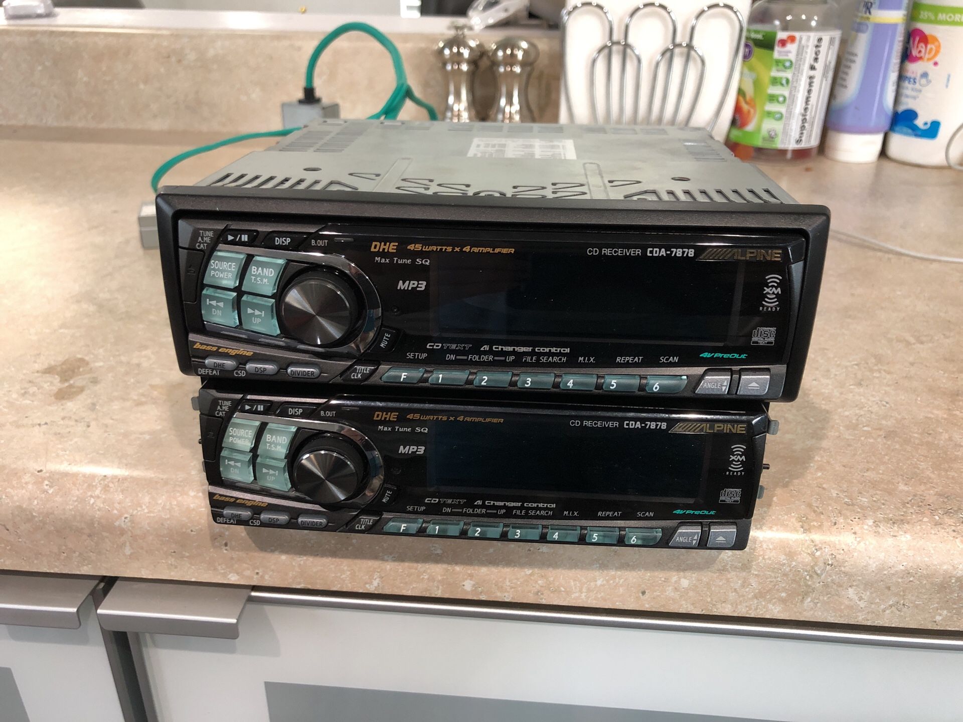 Alpine cda-7878 top line cd player mp3 f1 status