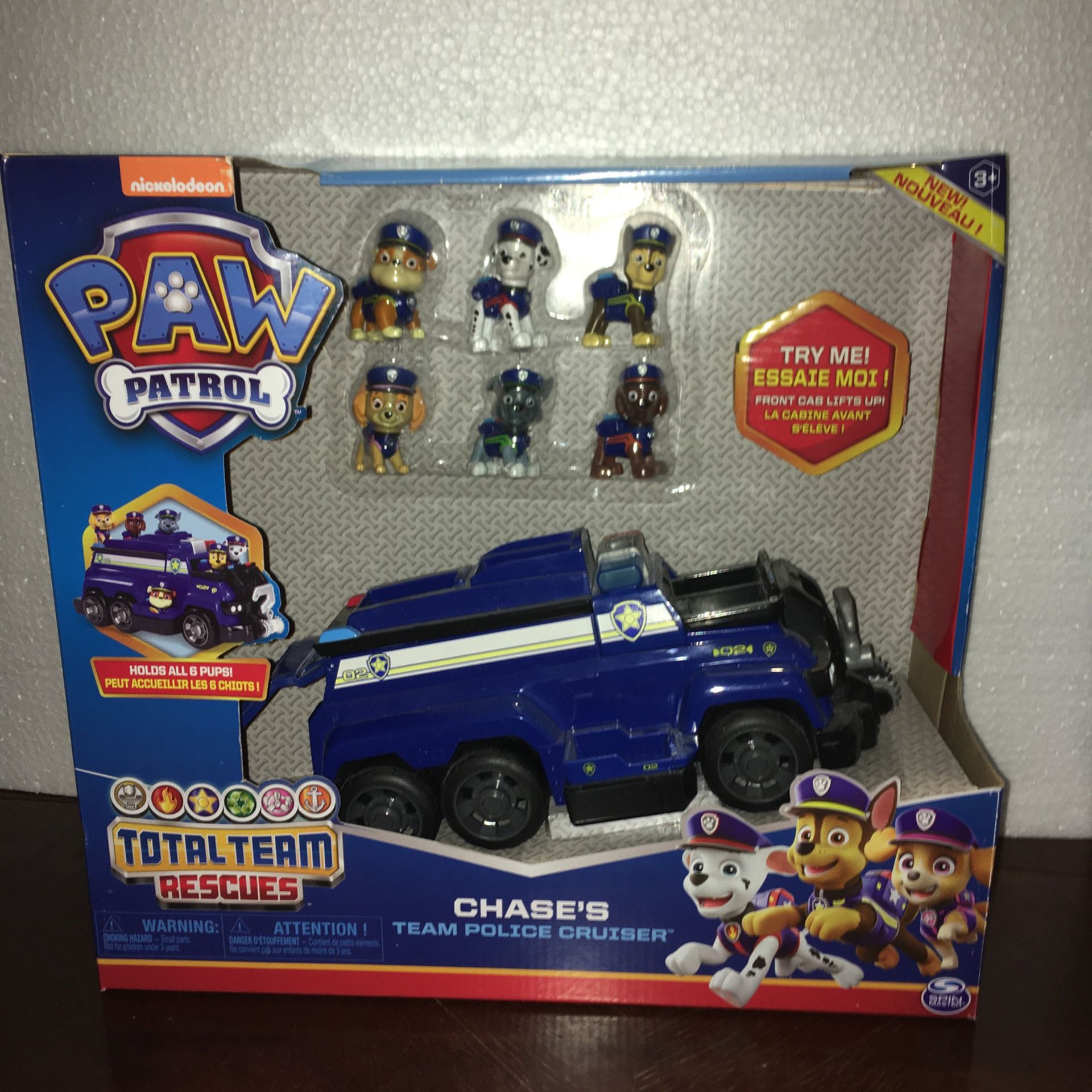 PAW Patrol, Chase’s Total Team Rescue Police Cruiser Vehicle with 6 Pups, for Kids Aged 3 and Up