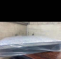 Queen mattress