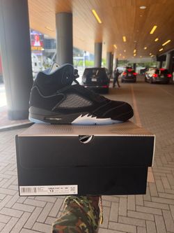 Brand New Air Jordan “Black Unc/University” V