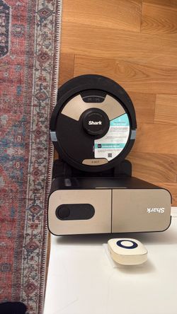 Shark Matrix Plus 2 in 1 robot vacuum and mop.