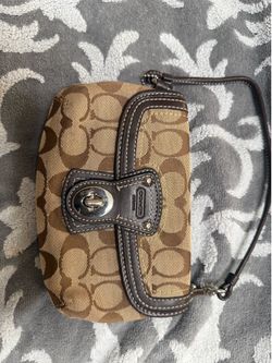 Coach vintage bag / wristlet