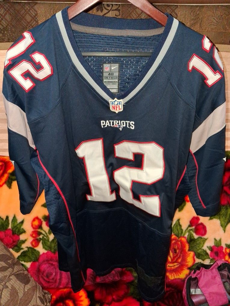 Tom Brady Nfl Nike Size 48 Jersey
