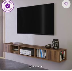 Floating tv shelf