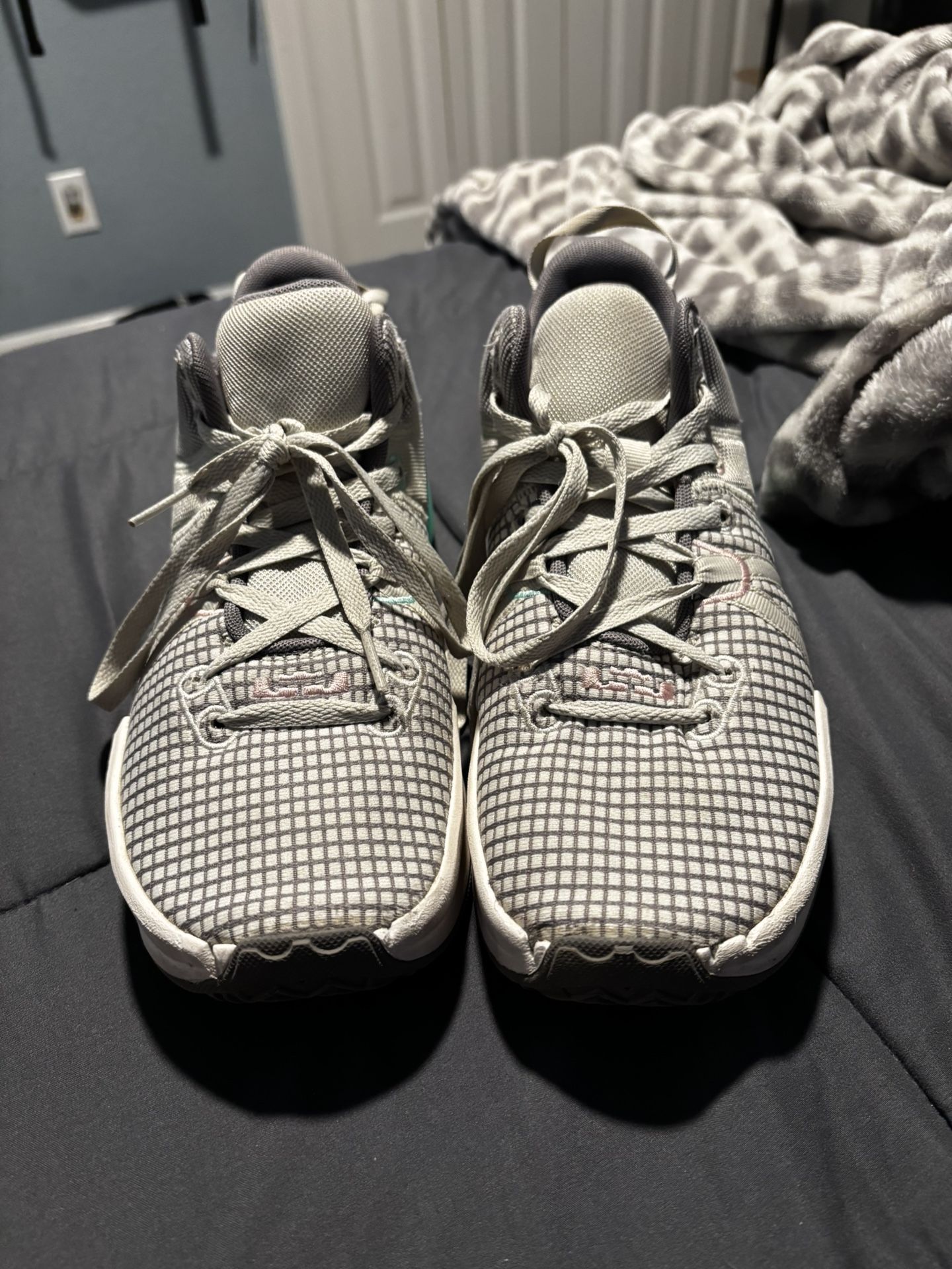 Lebron 7 Witness VII