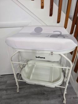 Infans Baby Changing Table with Bath Tub