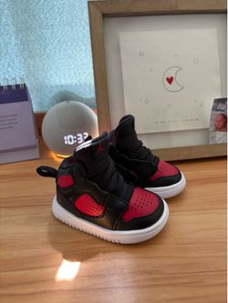 Baby shoes